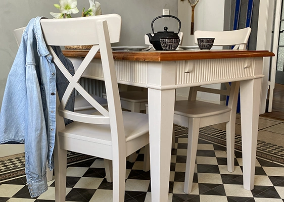 How to: Alte Küchenmöbel neu gestalten mit den Küchenmöbellacken von Rust-Oleum